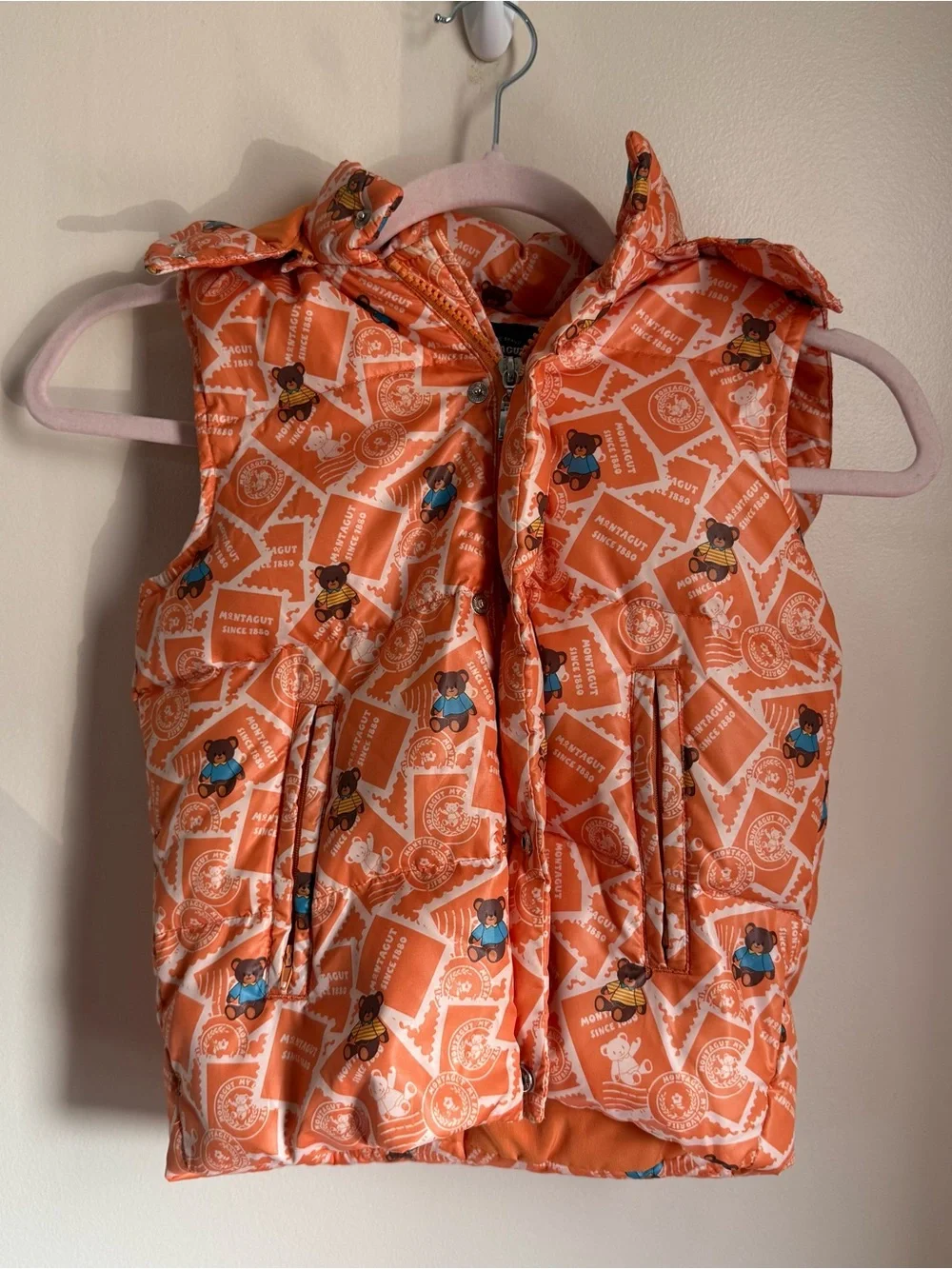 Montagut Snowboard Orange Puffer Vest with Removable Hood Size 120/60CM